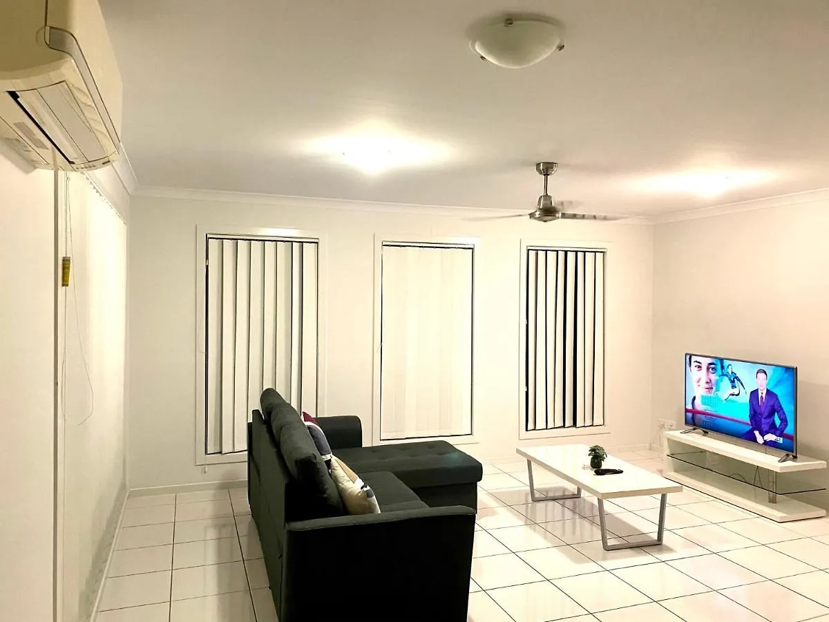 Modern 4Br Close To The Airport- Whole House Gladstone Feriehus